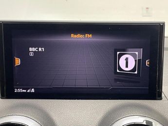 Audi Q2 1.5 TFSI CoD 35 Technik S Tronic Euro 6 (s/s) 5dr