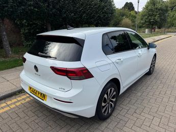Volkswagen Golf 1.5 eTSI MHEV Active DSG Euro 6 (s/s) 5dr