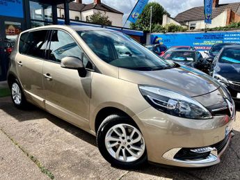 Renault Scenic 1.5 dCi ENERGY Dynamique TomTom MPV 5dr Diesel Manual Euro 5 (s/