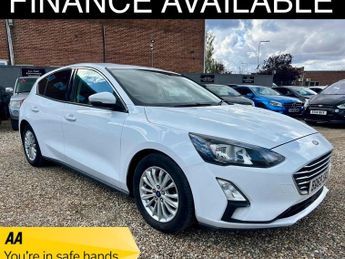 Ford Focus 1.0T EcoBoost Titanium Euro 6 (s/s) 5dr