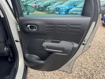 Citroen C3 Aircross 1.2 PureTech Flair EAT6 Euro 6 (s/s) 5dr