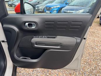 Citroen C3 Aircross 1.2 PureTech Flair EAT6 Euro 6 (s/s) 5dr