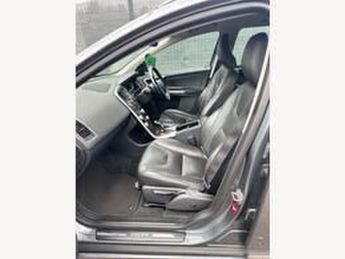 Volvo XC60 2.4 D5 SE Lux Nav Auto AWD Euro 6 (s/s) 5dr