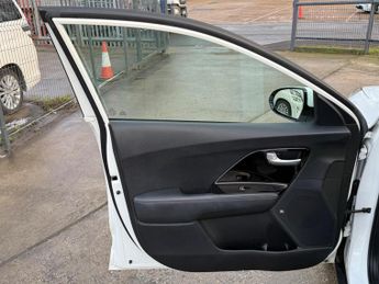 Kia Niro 1.6h GDi 3 DCT Euro 6 (s/s) 5dr