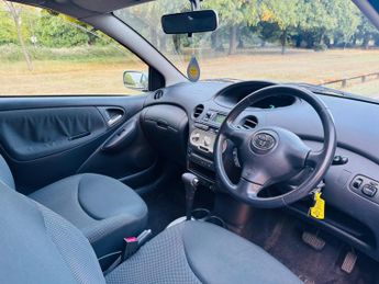 Toyota Yaris 1.3 VVT-i T Spirit 5dr