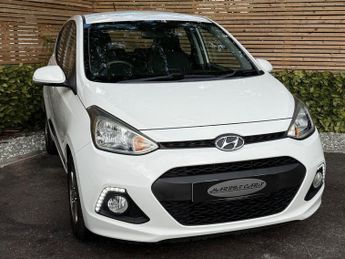 HYUNDAI I10 1.2 Premium Hatchback 5dr Petrol Auto Euro 6 (87 ps) 12 MONTHS A