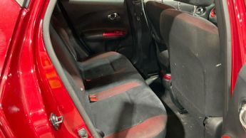 Nissan Juke 1.6 N-Connecta XTRON Euro 6 5dr