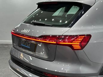 Audi e-tron 50 Technik Auto quattro 5dr 71.2kWh