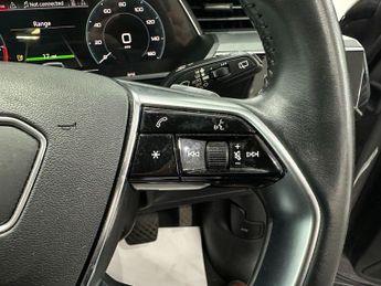 Audi e-tron 50 Technik Auto quattro 5dr 71.2kWh
