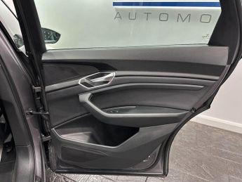 Audi e-tron 50 Technik Auto quattro 5dr 71.2kWh