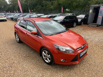 Ford Focus 1.6 TDCi Zetec Euro 5 (s/s) 5dr