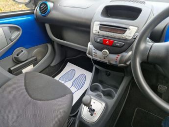 Toyota AYGO 1.0 VVT-i Blue MultiMode Euro 4 5dr