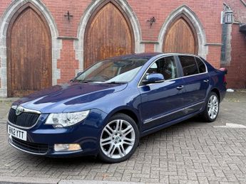 Skoda Superb 2.0 TDI Elegance DSG Euro 5 5dr