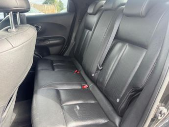 Nissan Juke 1.6 Tekna XTRON Euro 5 5dr