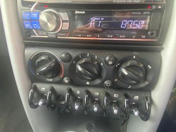 MINI Convertible 1.6 Cooper CVT Euro 3 2dr