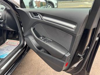 Audi A3 1.6 TDI Sport Sportback S Tronic Euro 6 (s/s) 5dr