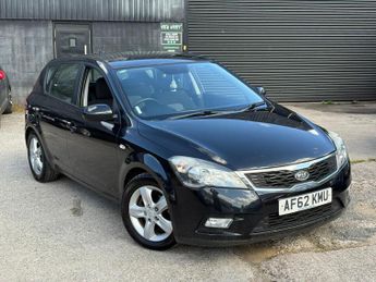 Kia Ceed 1.6 CRDi 2 Auto Euro 5 5dr