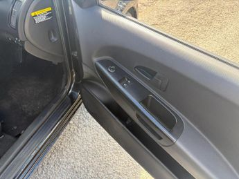 Kia Ceed 1.6 CRDi 2 Auto Euro 5 5dr