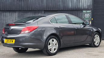 Vauxhall Insignia 2.0 CDTi Exclusiv Auto Euro 5 5dr
