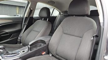 Vauxhall Insignia 2.0 CDTi Exclusiv Auto Euro 5 5dr