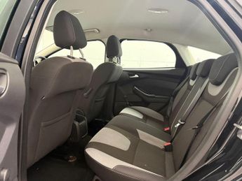 Ford Focus 1.6 Zetec Powershift Euro 5 5dr