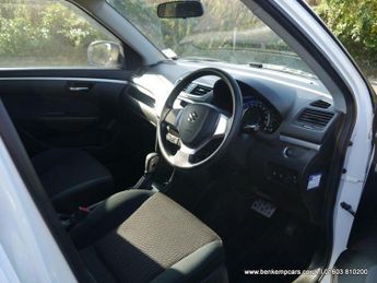 Suzuki Swift 1.2 SZ4 Hatchback 5dr Petrol Auto Euro 5 (94 ps)