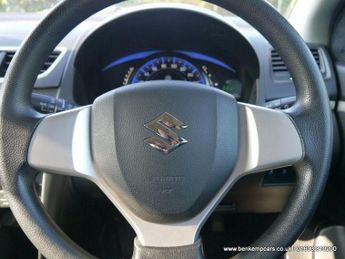 Suzuki Swift 1.2 SZ4 Hatchback 5dr Petrol Auto Euro 5 (94 ps)