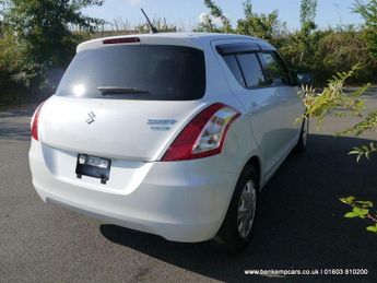 Suzuki Swift 1.2 SZ4 Hatchback 5dr Petrol Auto Euro 5 (94 ps)