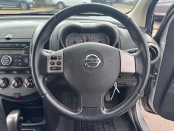 Nissan Note 1.6 16V Tekna Auto Euro 4 5dr