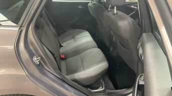 Ford Focus 1.6 Titanium Powershift Euro 5 5dr