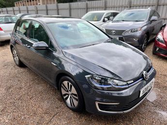 Volkswagen e-Golf 35.8kWh e-Golf Auto 5dr