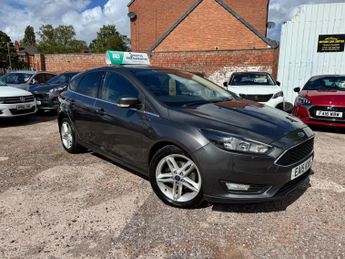 Ford Focus 1.6 Zetec Powershift Euro 6 5dr