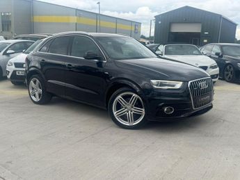 Audi Q3 2.0 TDI S line S Tronic quattro Euro 5 (s/s) 5dr