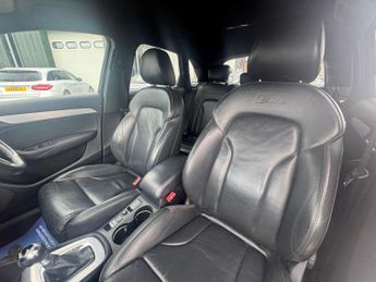 Audi Q3 2.0 TDI S line S Tronic quattro Euro 5 (s/s) 5dr