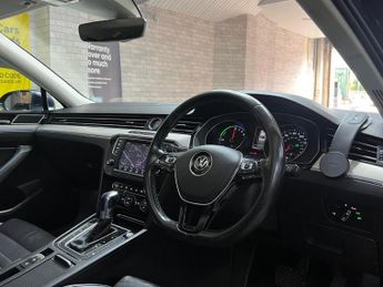 Volkswagen Passat 1.4 TSI GTE DSG Euro 6 (s/s) 4dr