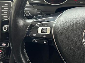 Volkswagen Passat 1.4 TSI GTE DSG Euro 6 (s/s) 4dr