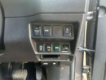 Nissan X-Trail 2.0 dCi N-Vision XTRON 4WD Euro 6 (s/s) 5dr