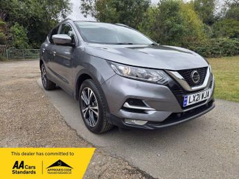 Nissan Qashqai 1.3 DIG-T N-Connecta Euro 6 (s/s) 5dr