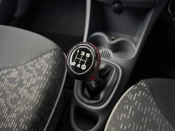 Peugeot 107 1.0 12V Sportium Euro 5 5dr