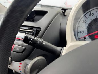 Peugeot 107 1.0 12V Sportium Euro 5 5dr