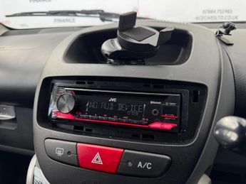 Peugeot 107 1.0 12V Sportium Euro 5 5dr