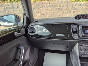 Volkswagen Beetle 2.0 TDI BlueMotion Tech Sport DSG Euro 6 (s/s) 3dr