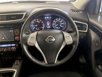 Nissan Qashqai 1.6 DIG-T N-Connecta 2WD Euro 6 (s/s) 5dr