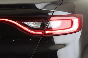 Renault Arkana 1.6 E-TECH Iconic Auto 2WD Euro 6 (s/s) 5dr