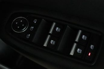 Renault Arkana 1.6 E-TECH Iconic Auto 2WD Euro 6 (s/s) 5dr