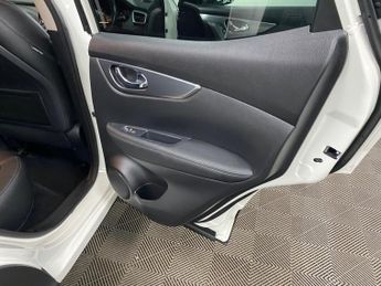 Nissan Qashqai 1.3 DIG-T Tekna DCT Auto Euro 6 (s/s) 5dr