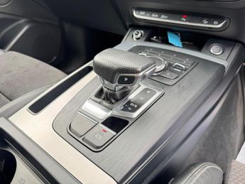 Audi Q5 2.0 TDI S line S Tronic quattro Euro 6 (s/s) 5dr