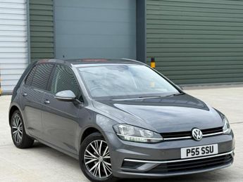 Volkswagen Golf TDi 1.6 TDI BlueMotion Tech SE Nav Euro 6 (s/s) 5dr