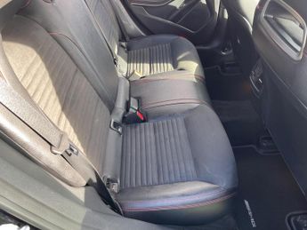 Mercedes-Benz CLA 2.1 CLA220d AMG Line Coupe 7G-DCT Euro 6 (s/s) 4dr