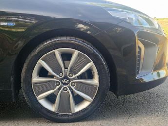 Hyundai IONIQ 1.6 h-GDi Premium SE DCT Euro 6 (s/s) 5dr